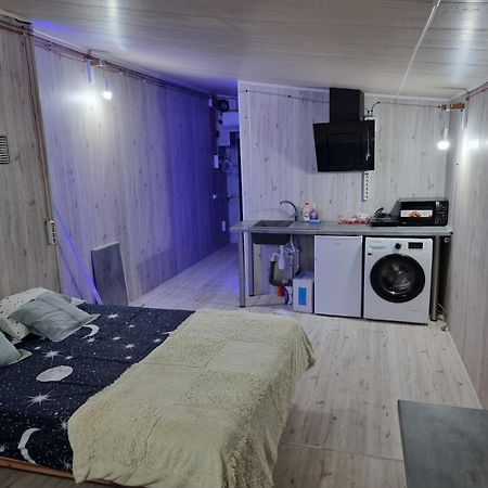 Luxury Apartament In Chisinau Bagian luar foto